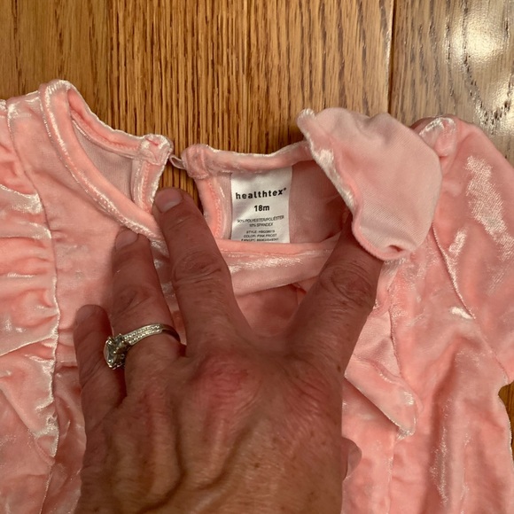 Healthex Pink Velour dress 18-24 months so soft!! - Picture 2 of 3